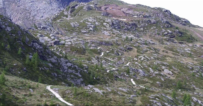 Webcam San Martino di Castrozza - Passo Rolle - Sentiero delle Marmotte