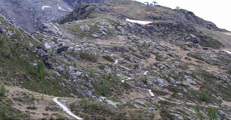 Webcam San Martino di Castrozza - Passo Rolle - Sentiero delle Marmotte