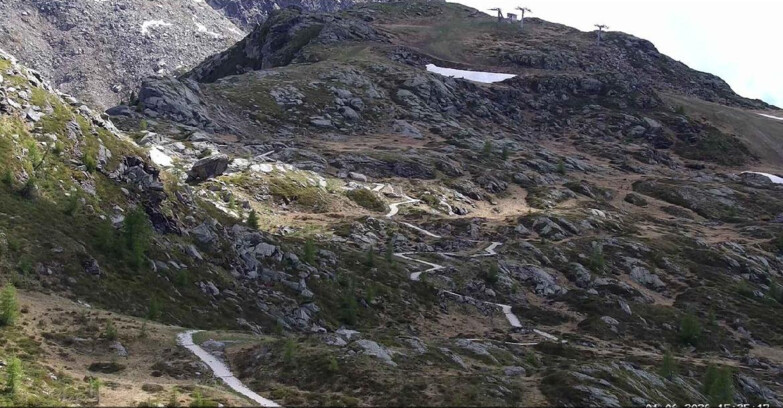 Webcam San Martino di Castrozza - Passo Rolle - Sentiero delle Marmotte