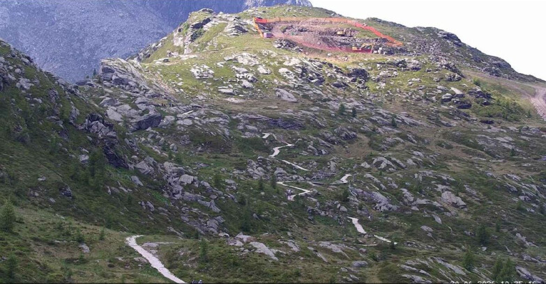 Webcam San Martino di Castrozza - Passo Rolle  - Sentiero delle Marmotte