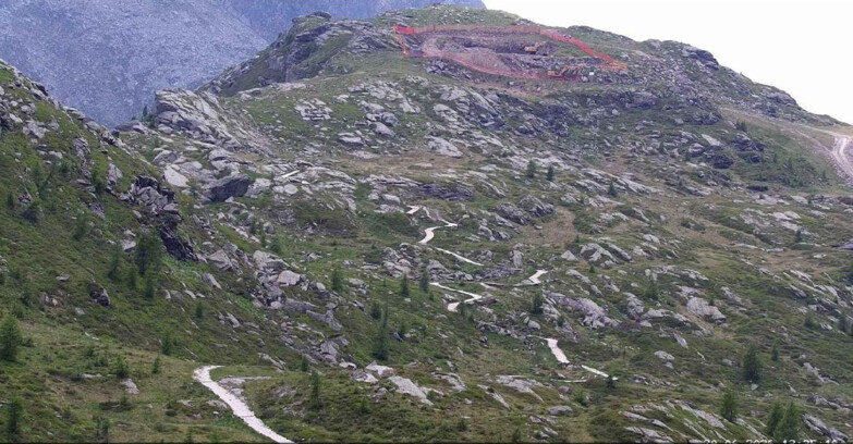 Webcam San Martino di Castrozza - Passo Rolle  - Sentiero delle Marmotte
