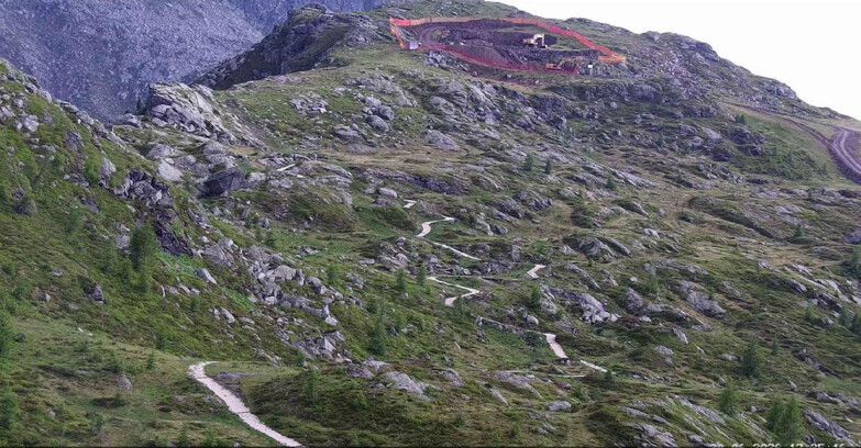 Webcam San Martino di Castrozza - Passo Rolle  - Sentiero delle Marmotte