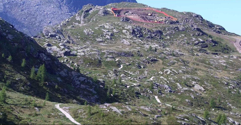 Webcam San Martino di Castrozza - Passo Rolle  - Sentiero delle Marmotte