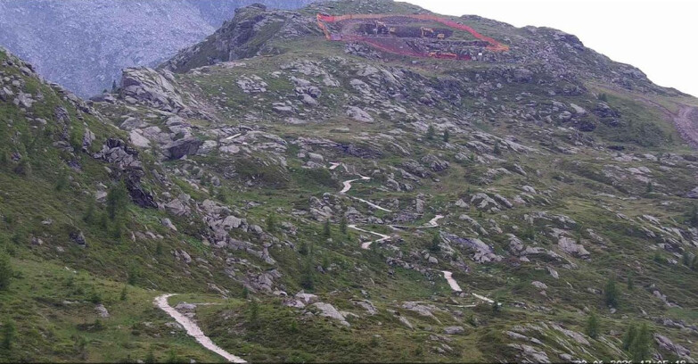 Webcam San Martino di Castrozza - Passo Rolle - Sentiero delle Marmotte