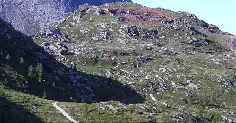 Webcam San Martino di Castrozza - Passo Rolle - Sentiero delle Marmotte