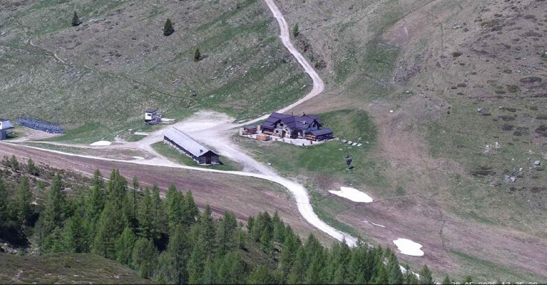 Webcam San Martino di Castrozza - Passo Rolle - Malga Tognola