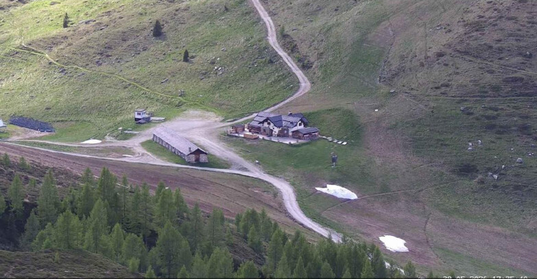 Webcam San Martino di Castrozza - Passo Rolle - Malga Tognola