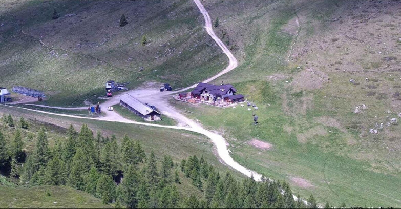 Webcam San Martino di Castrozza - Passo Rolle - Malga Tognola