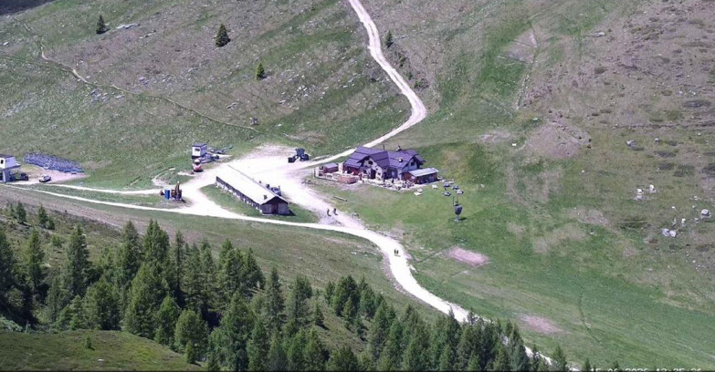 Webcam San Martino di Castrozza - Passo Rolle - Malga Tognola