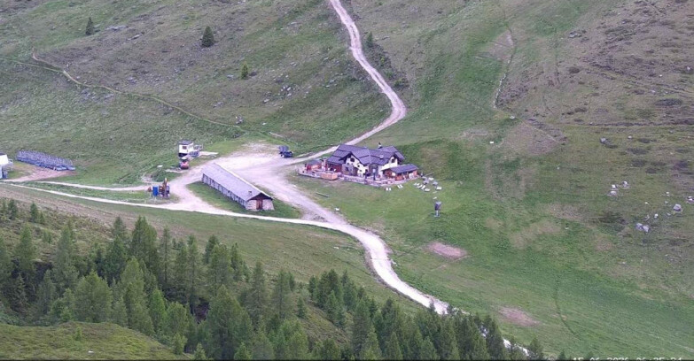 Webcam San Martino di Castrozza - Passo Rolle - Malga Tognola