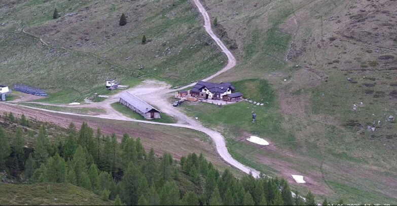 Webcam San Martino di Castrozza - Passo Rolle - Malga Tognola