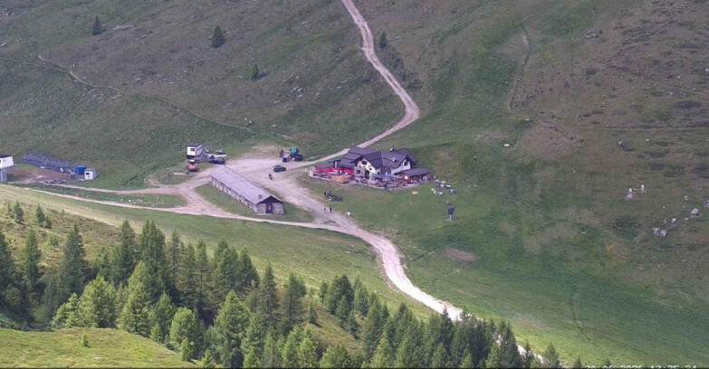 Webcam San Martino di Castrozza - Passo Rolle - Malga Tognola