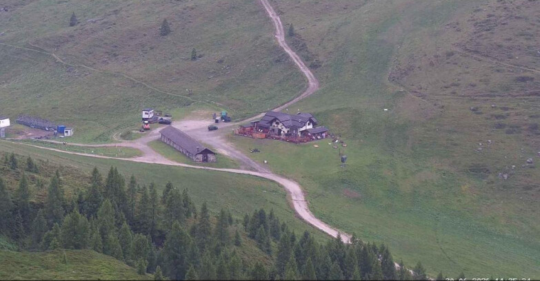 Webcam San Martino di Castrozza - Passo Rolle - Malga Tognola