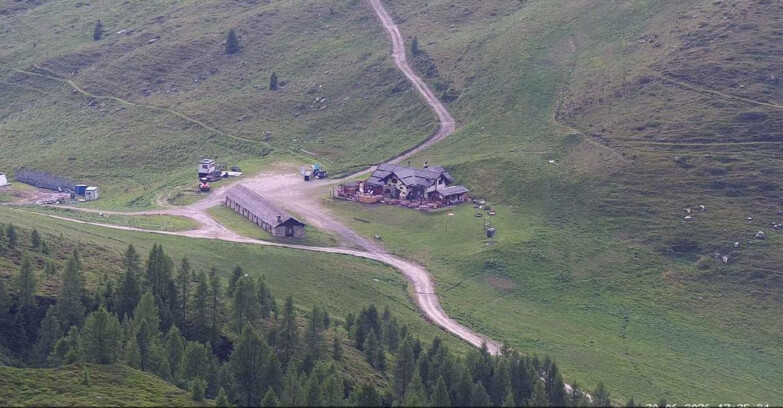 Webcam San Martino di Castrozza - Passo Rolle - Malga Tognola