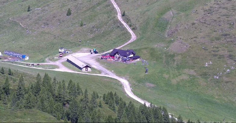 Webcam San Martino di Castrozza - Passo Rolle - Malga Tognola