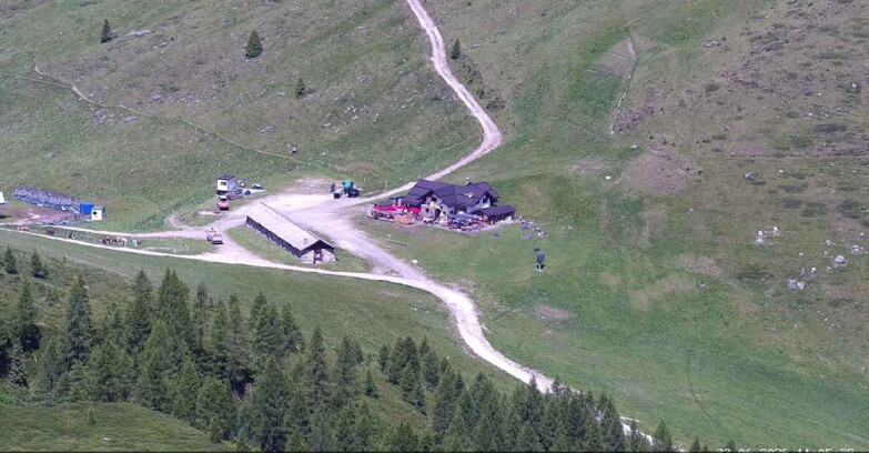 Webcam San Martino di Castrozza - Passo Rolle - Malga Tognola