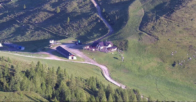 Webcam San Martino di Castrozza - Passo Rolle - Malga Tognola