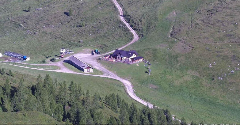 Webcam San Martino di Castrozza - Passo Rolle - Malga Tognola