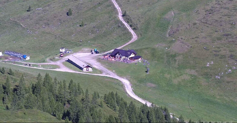 Webcam San Martino di Castrozza - Passo Rolle - Malga Tognola