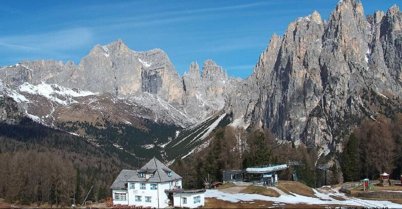 Webcam Виго-ди-Фасса-Пера-Чампедие  - Vigo - Torri del Vajolet