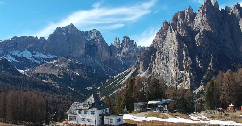 Webcam Виго-ди-Фасса-Пера-Чампедие  - Vigo - Torri del Vajolet