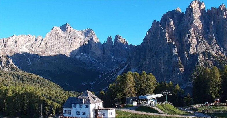 Webcam Vigo di Fassa-Pera-Ciampedie - Vigo - Torri del Vajolet