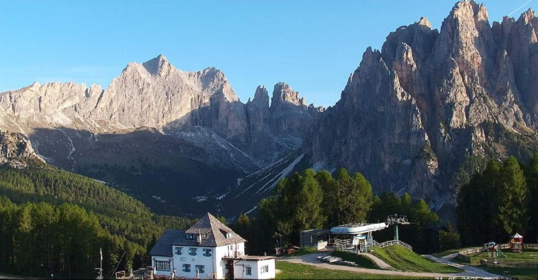 Webcam Vigo di Fassa-Pera-Ciampedìe - Vigo - Torri del Vajolet