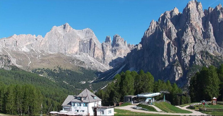 Webcam Vigo di Fassa-Pera-Ciampedìe - Vigo - Torri del Vajolet