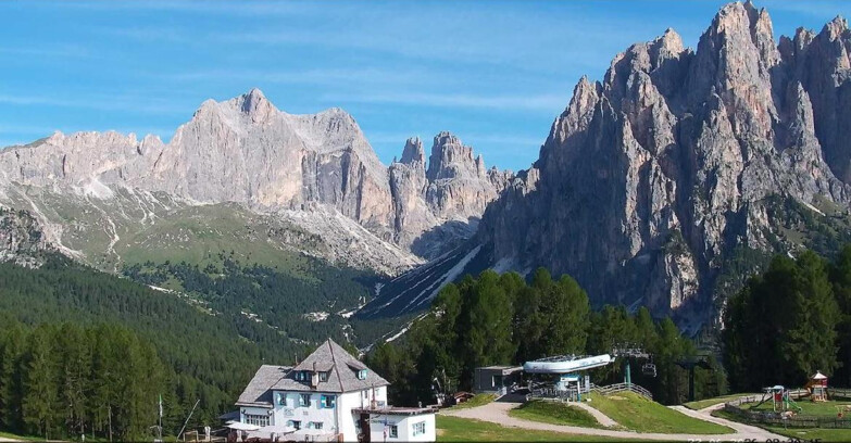 Webcam Vigo di Fassa-Pera-Ciampedìe - Vigo di Fassa - Torri del Vajolet
