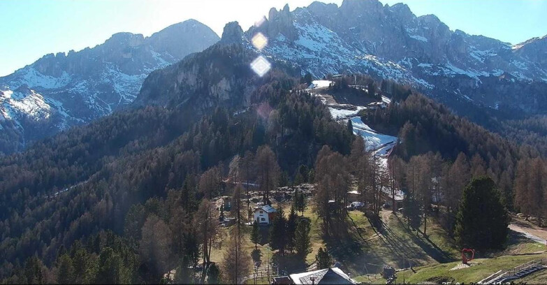 Webcam Vigo di Fassa-Pera-Ciampedie - Vigo - seggiovia Prà Martin 