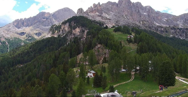 Webcam Vigo di Fassa-Pera-Ciampedìe - Vigo - seggiovia Prà Martin