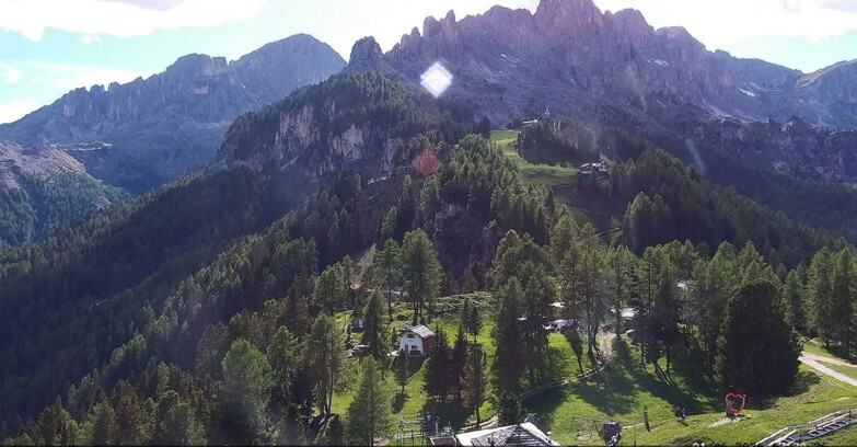 Webcam Vigo di Fassa-Pera-Ciampedìe - Vigo - seggiovia Prà Martin
