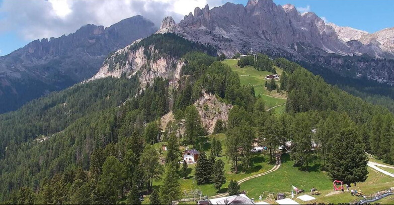 Webcam Vigo di Fassa-Pera-Ciampedìe - Vigo - seggiovia Prà Martin