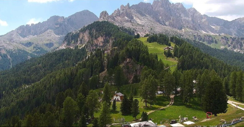 Webcam Vigo di Fassa-Pera-Ciampedìe - Vigo - seggiovia Prà Martin