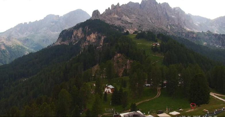 Webcam Vigo di Fassa-Pera-Ciampedìe - Vigo - seggiovia Prà Martin