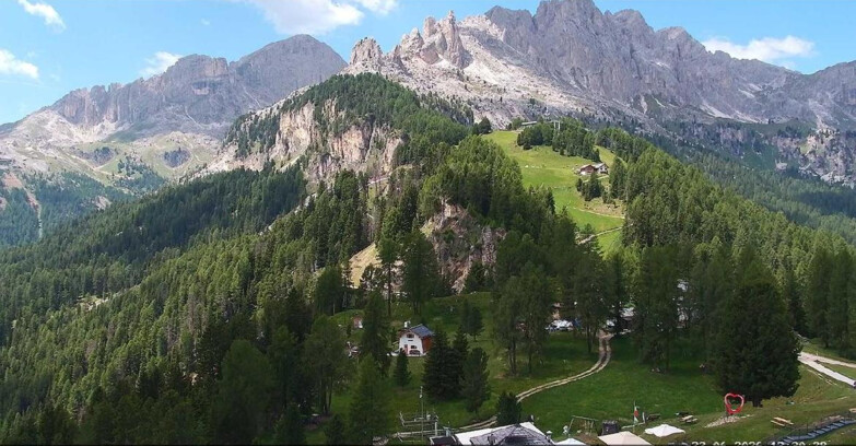 Webcam Vigo di Fassa-Pera-Ciampedìe - Vigo - seggiovia Prà Martin