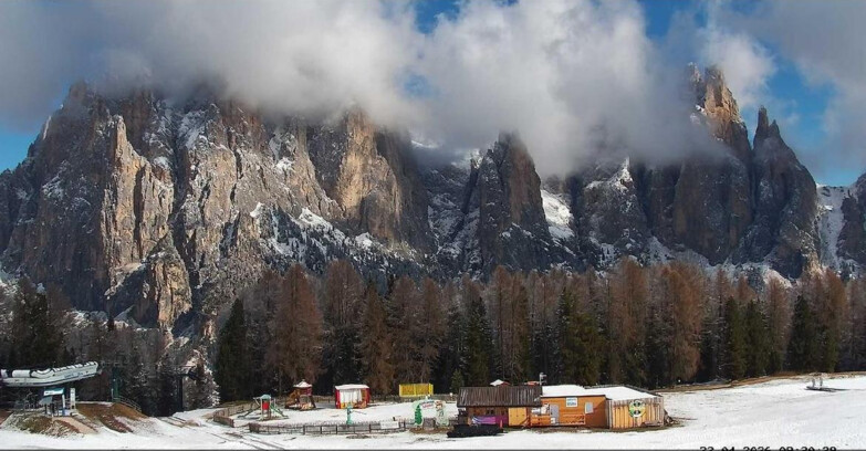 Webcam Виго-ди-Фасса-Пера-Чампедие  - Vigo - dirupi di Larsech