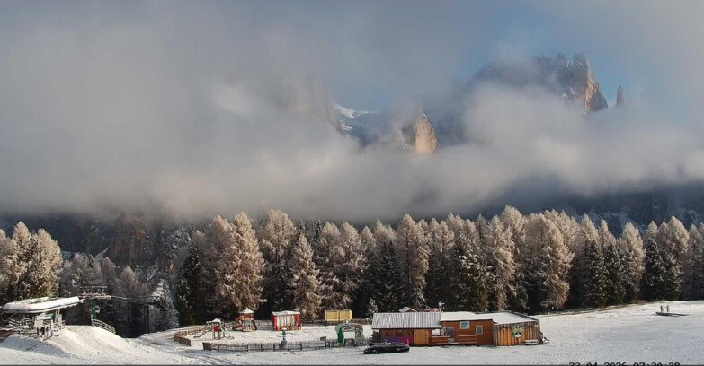 Webcam Виго-ди-Фасса-Пера-Чампедие  - Vigo - dirupi di Larsech