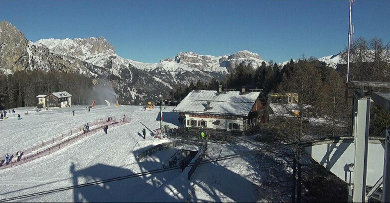 Webcam Vigo di Fassa-Pera-Ciampedìe - Vigo - verso Sassolungo e Pordoi