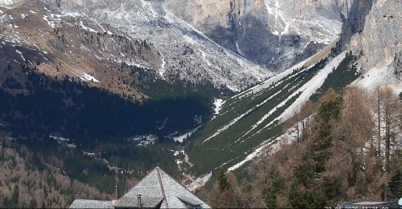 Webcam Виго-ди-Фасса-Пера-Чампедие  - Vigo - Conca del Gardeccia