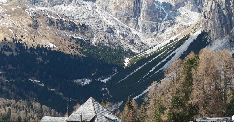 Webcam Виго-ди-Фасса-Пера-Чампедие  - Vigo - Conca del Gardeccia