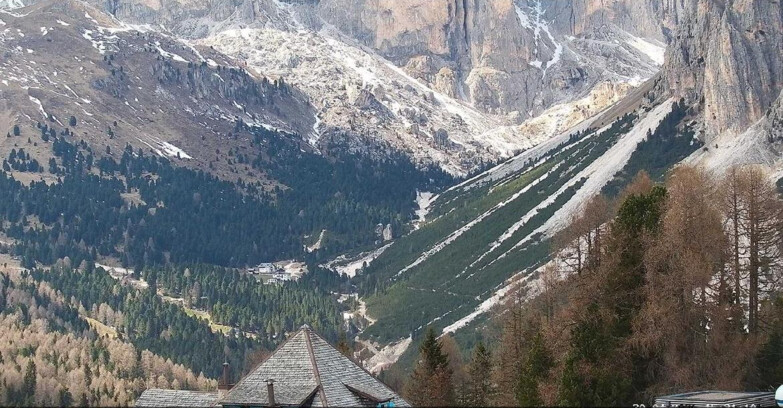 Webcam Виго-ди-Фасса-Пера-Чампедие  - Vigo - Conca del Gardeccia