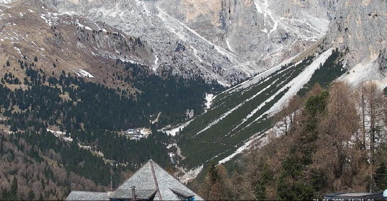 Webcam Vigo di Fassa-Pera-Ciampedìe - Vigo - Conca del Gardeccia