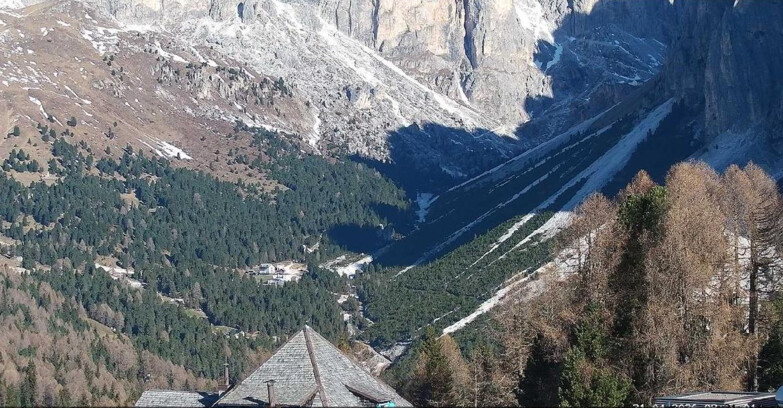 Webcam Vigo di Fassa-Pera-Ciampedìe - Vigo - Conca del Gardeccia