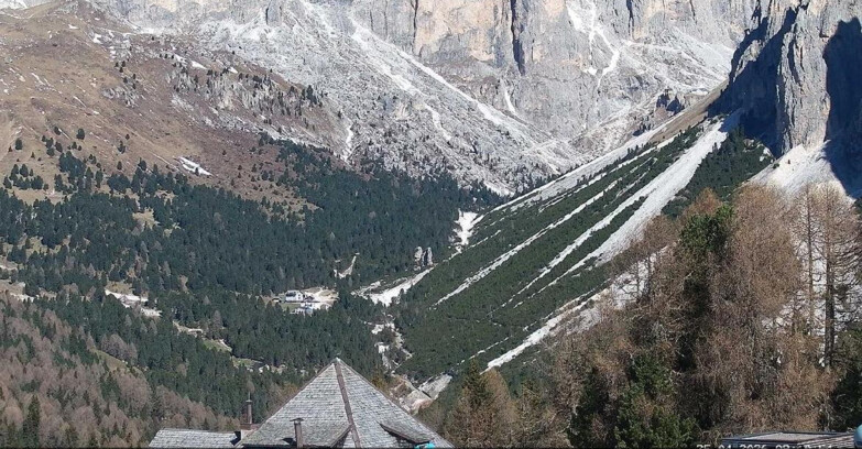Webcam Vigo di Fassa-Pera-Ciampedie - Vigo - Conca del Gardeccia