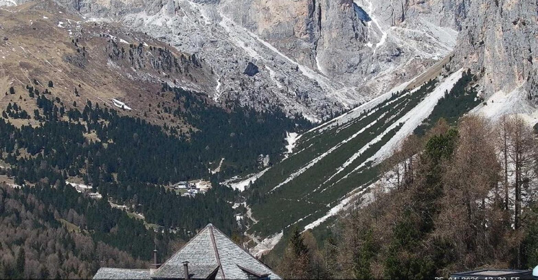 Webcam Vigo di Fassa-Pera-Ciampedie - Vigo - Conca del Gardeccia