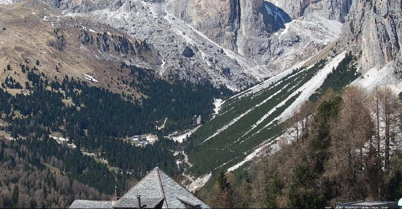 Webcam Vigo di Fassa-Pera-Ciampedie - Vigo - Conca del Gardeccia