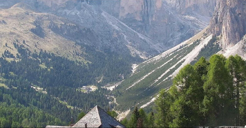 Webcam Vigo di Fassa-Pera-Ciampedìe - Vigo - Conca del Gardeccia