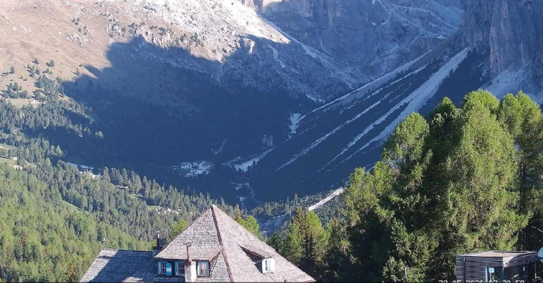 Webcam Vigo di Fassa-Pera-Ciampedìe - Vigo - Conca del Gardeccia
