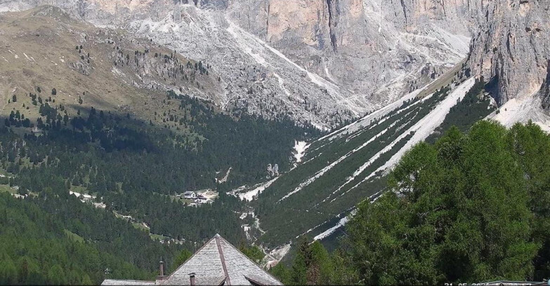 Webcam Vigo di Fassa-Pera-Ciampedìe - Vigo - Conca del Gardeccia